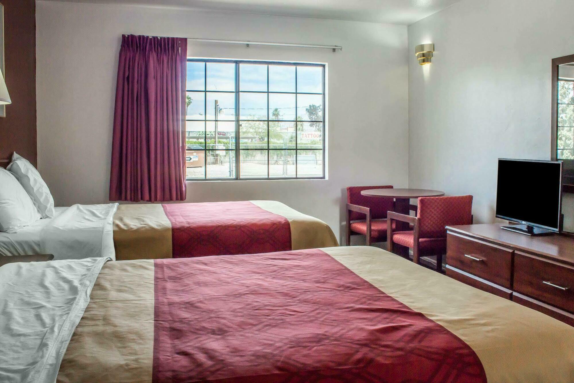 Econo Lodge Тусон Екстер'єр фото